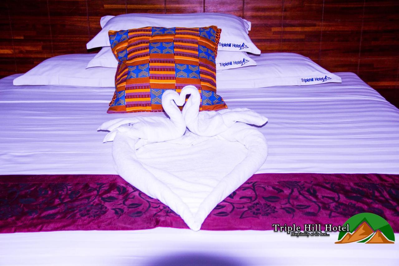 Triple Hill Hotel Weija Buitenkant foto